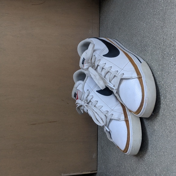 ❤️ Women's Nike Court legacy shoes 8.5 - Picture 4 of 13